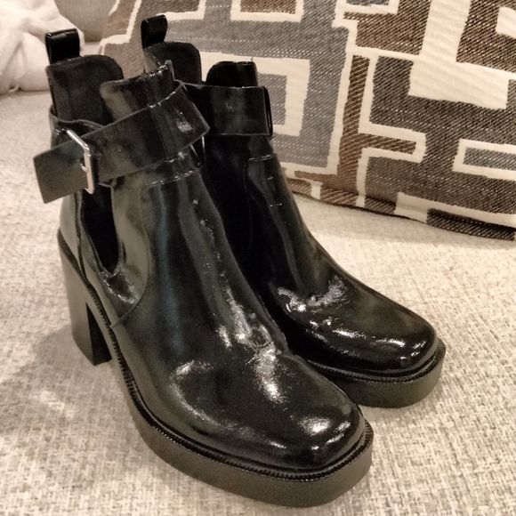 Zara Black Leather Ankle Boots - Picture 3 of 10
